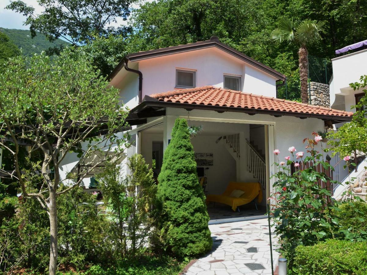 Apartment Zelena Oaza Lovran Bagian luar foto